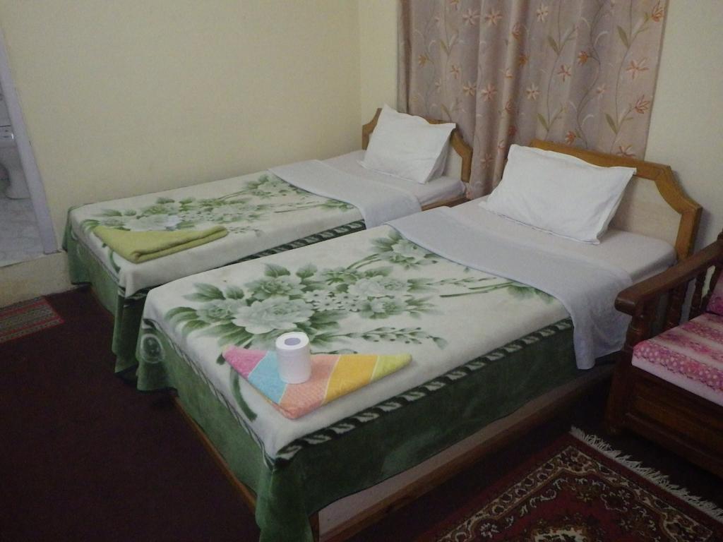 Green Tara Hotel Покхара Номер фото