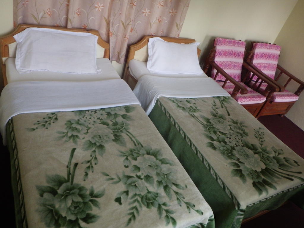 Green Tara Hotel Покхара Номер фото