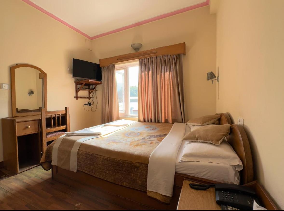 Green Tara Hotel Покхара Екстер'єр фото