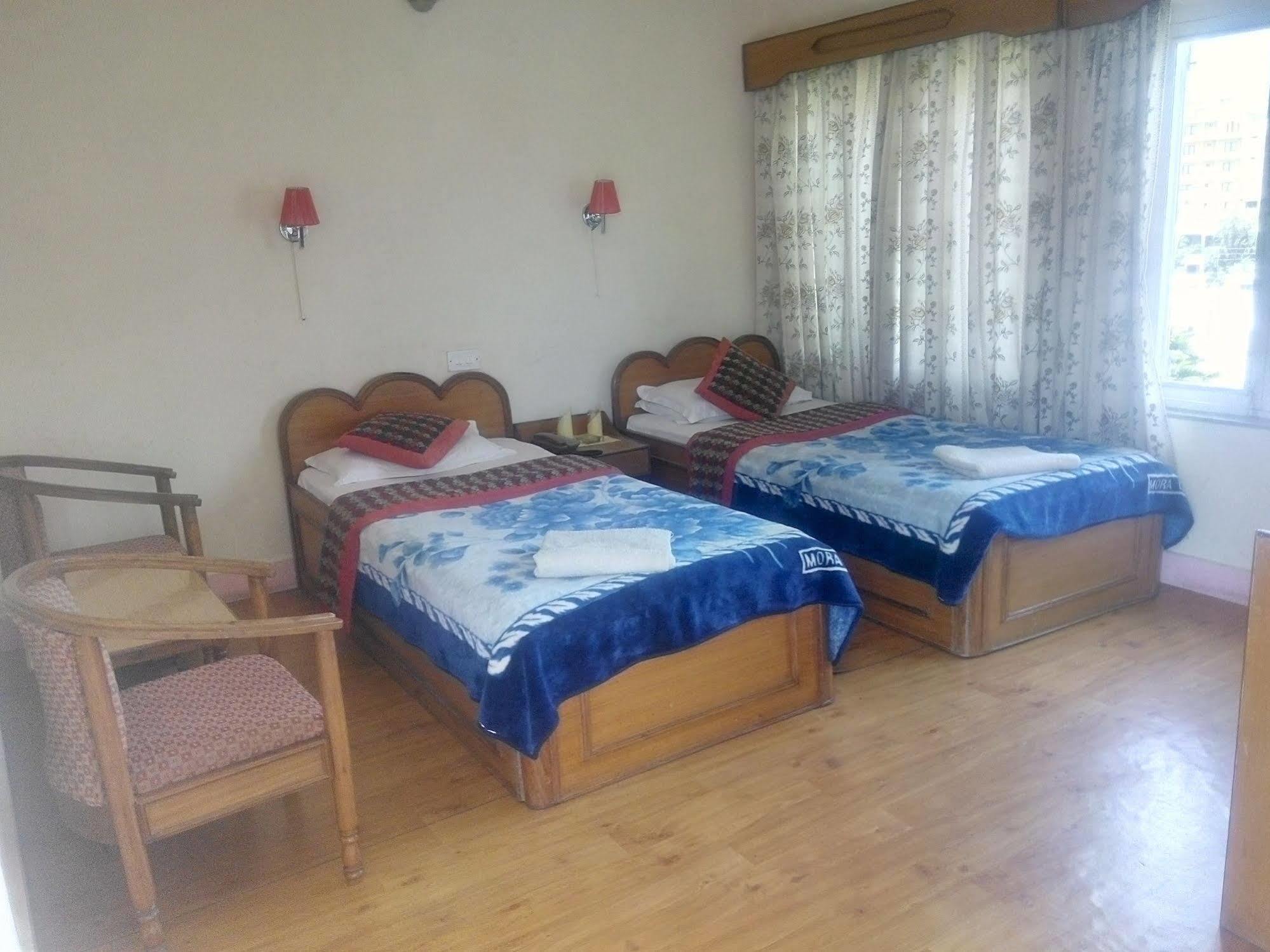 Green Tara Hotel Покхара Екстер'єр фото
